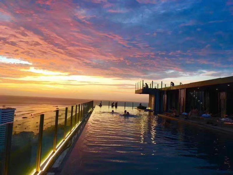 The Base Central Pattaya Esterno foto
